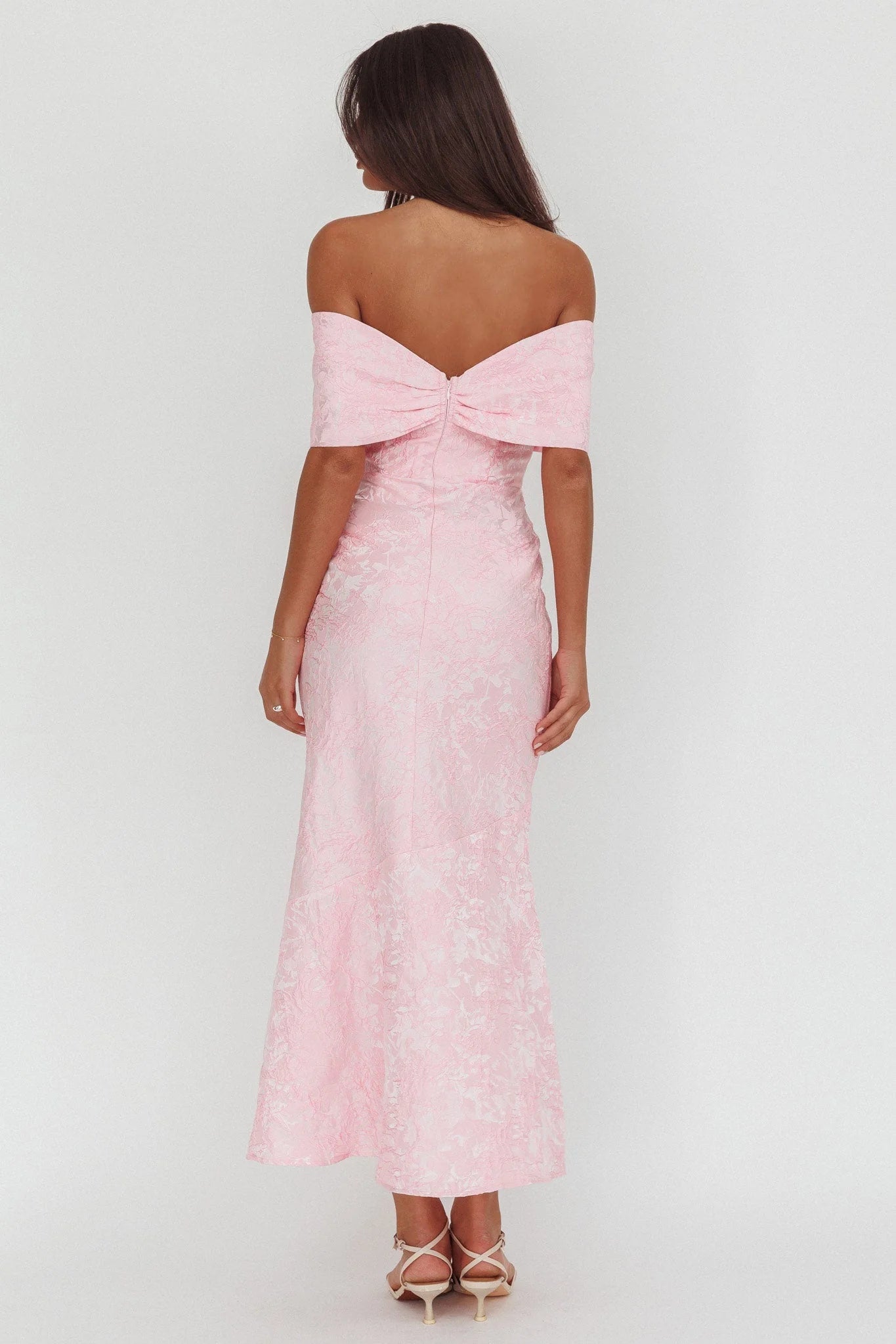 Fairytales Off-Shoulder Jacquard Maxi Dress Pink